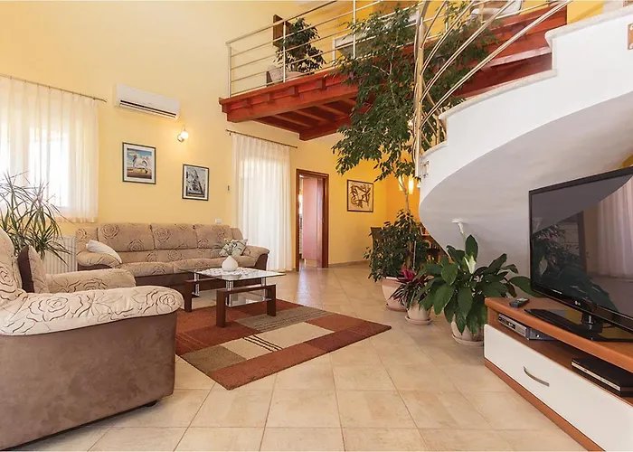 Volme Semesterbostad *